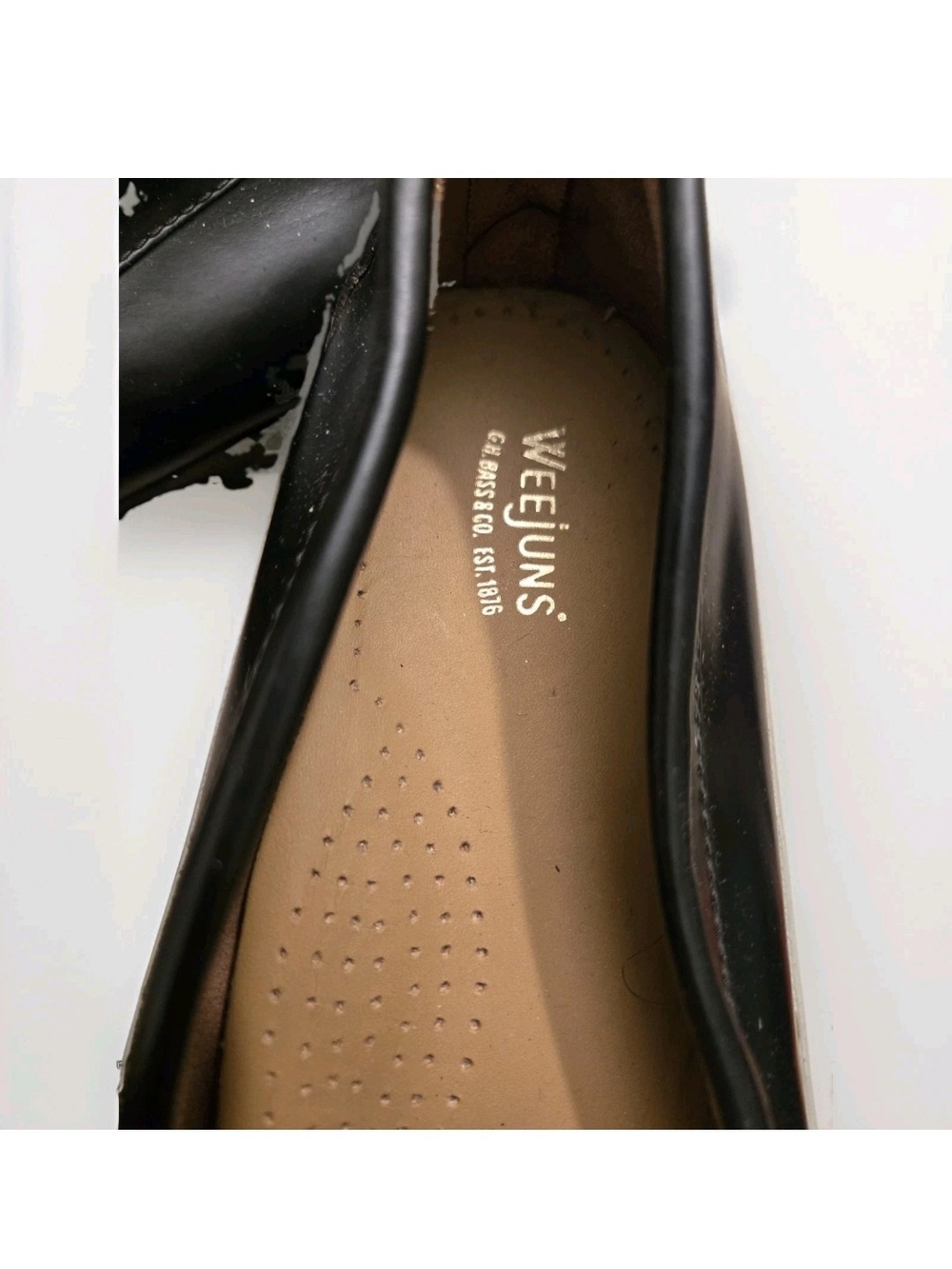 G.H. Bass & Co. Two-Tone Black and White Leather Penny Loafers - Picture 8 of 9